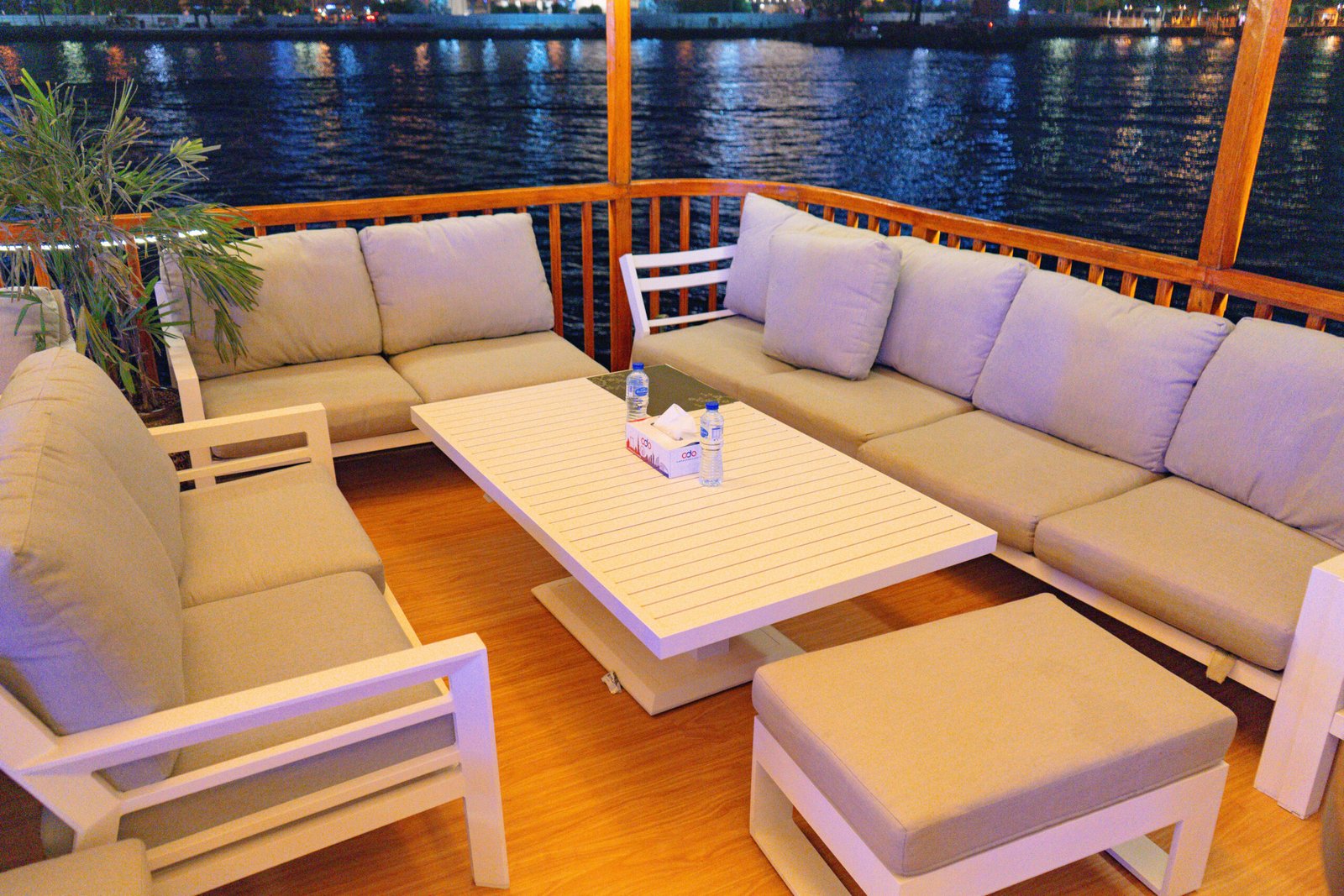 Dubai Private Yacht and Dubai Dhow Cruise Dhow Cruise