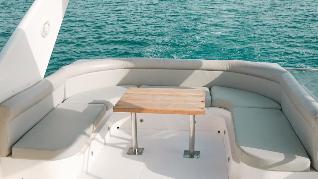 dubai-premium-boat-yacht-at-the-price