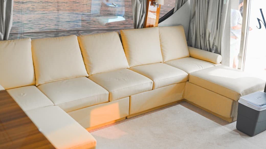 dubai-premium-boat-yacht-at-the-price